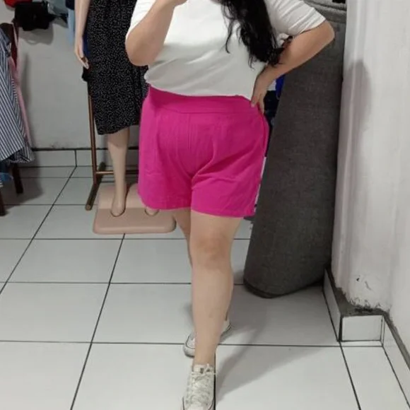 💕 PLUS Hot Pink Shorts 💕 - Picture 6 of 6